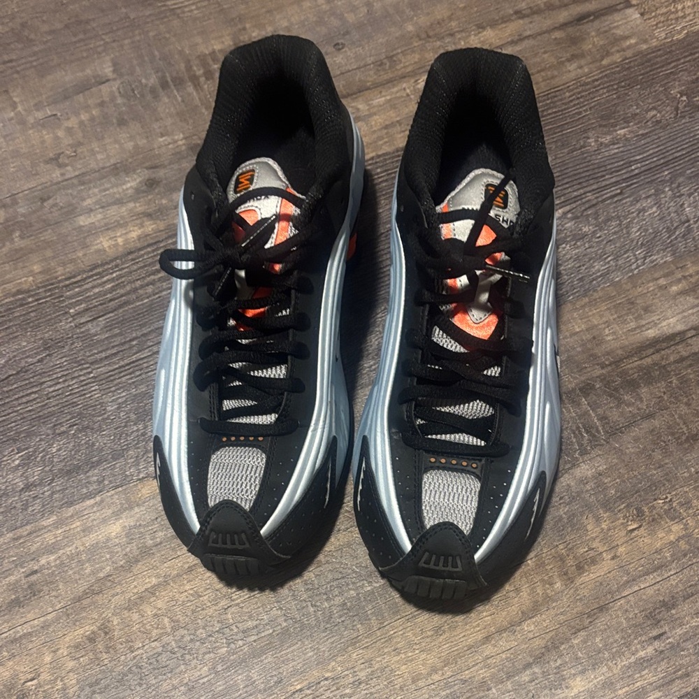 Women’s Black and Silver Athletic Shoes